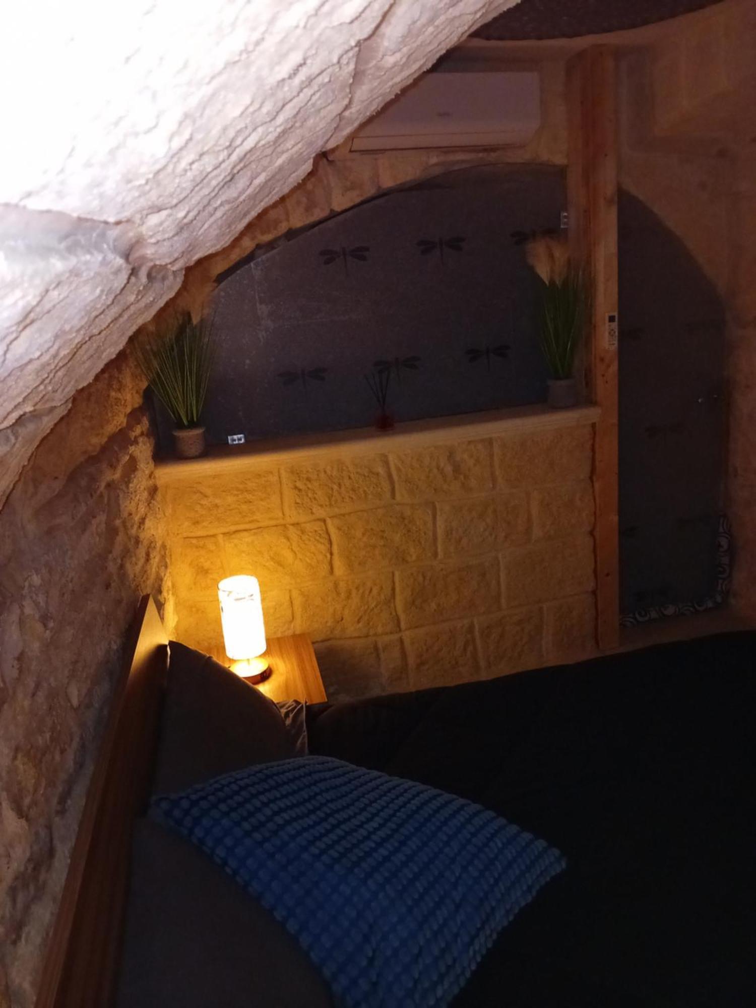 B & B La Grotta Bisceglie Exterior photo